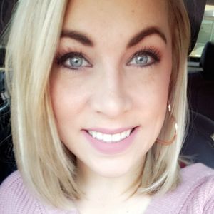 Meet your Posher, Cassie